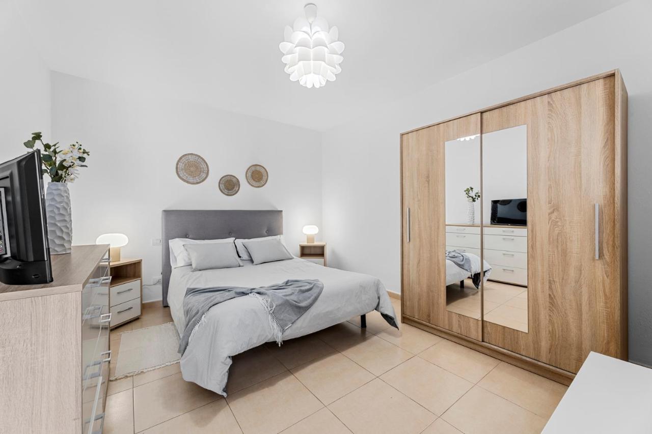 Home2Book Charming Apartment Tinajo, Wifi La Santa Bagian luar foto